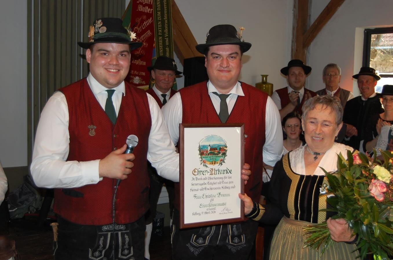 Verabschiedung von Fahnenmutter Christa Bremm