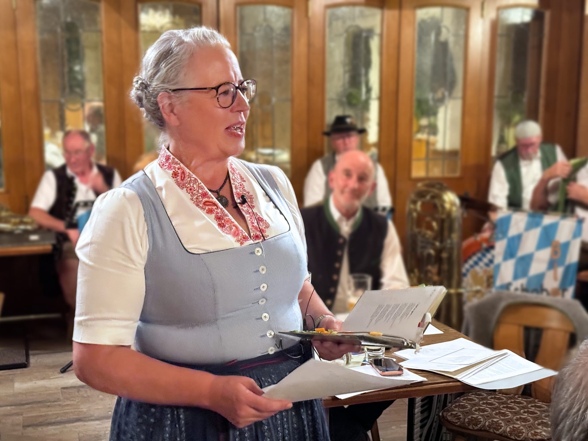 Letzten Freitag fand unser Leongardihoagartn im Gasthaus zum „Grüß Gott“ in Kellberg st…
